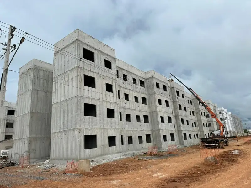 Blocos em paredes de concreto concluídos